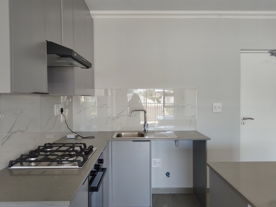 2 Bedroom Property for Sale in Table View Western Cape